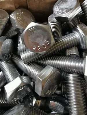 BULKLEVERING AV DIN933 S32750 SUPER-DUPLEX-ROSTFRITT-STÅLBOLTER: STØTTE AV AVANSERTE INDUSTRIELLE PROSJEKTER I UTLANDET